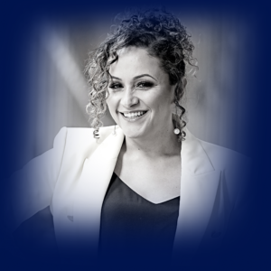 Ziza FernandesMestra em Psicologia, musicoterapeuta e logoterapeuta